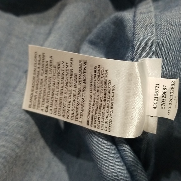 Chico's Women Blouse Chambray Size 2/L Blue - Picture 7 of 11
